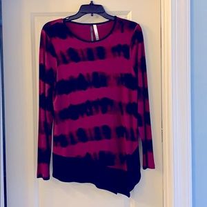 Black and red cotton tunic top